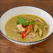 Gaeng Keaw Wan Gai Yang  